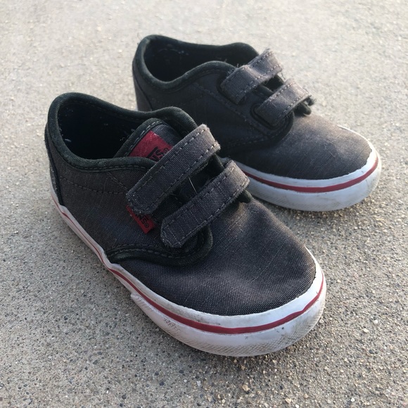 toddler boy velcro vans